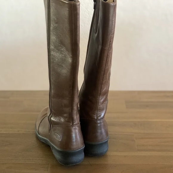Keen 1007663 Womens brown boots riding boot  size 7 - Picture 10 of 13